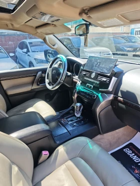 Toyota Land cruiser 4.5D, 7-места, ФЕЙС, КАМЕРА, ПОДГРЕВ, ФУЛ! , снимка 10