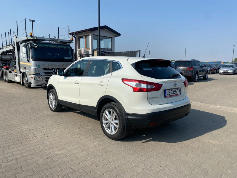 Nissan Qashqai 1.2I EURO 6B, снимка 3 - Автомобили и джипове - 47137806