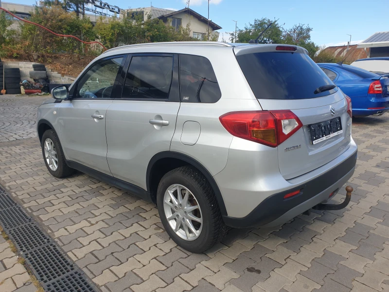 Suzuki Vitara 1.6-4x4, снимка 7 - Автомобили и джипове - 47347400