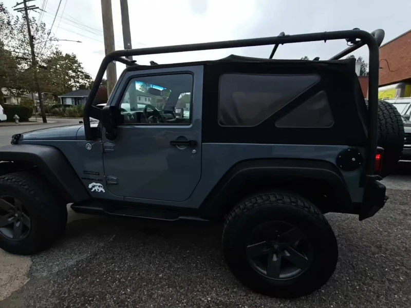 Jeep Wrangler Sport, снимка 2 - Автомобили и джипове - 53249171