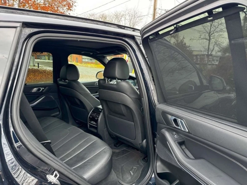 BMW X5 * xDrive40i * LASER* HEAD UP * ЦЕНА ДО БЪЛГАРИЯ* , снимка 16 - Автомобили и джипове - 53309151