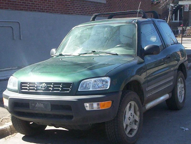 Toyota Rav4 2.0, снимка 1 - Автомобили и джипове - 46599021