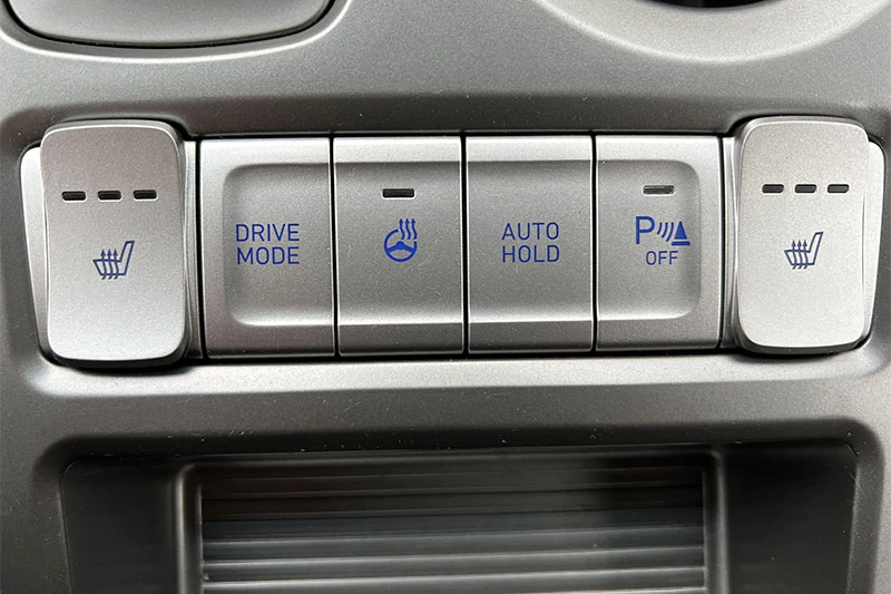 Hyundai Kona НАЛИЧНА, снимка 4 - Автомобили и джипове - 53300021