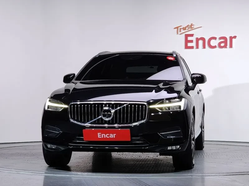 Volvo XC60 T6 INSCRIPTION, снимка 3 - Автомобили и джипове - 55704358