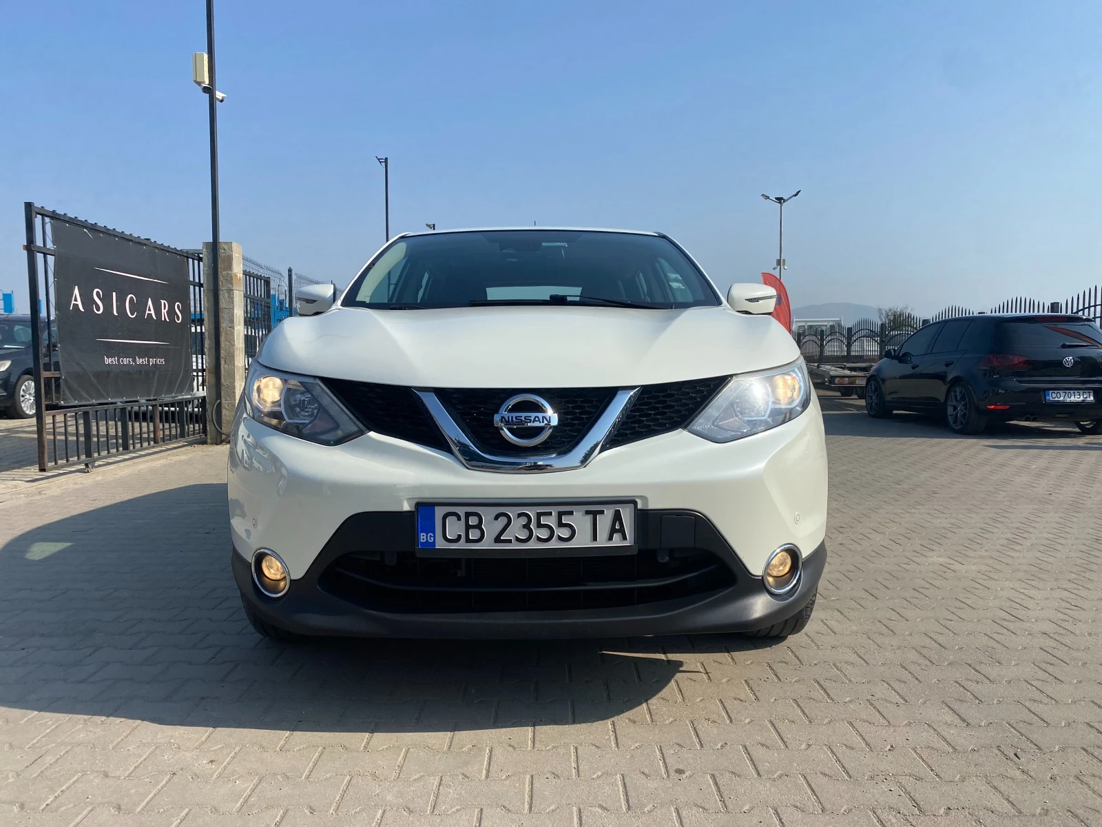 Nissan Qashqai 1.2I EURO 6B - изображение 8