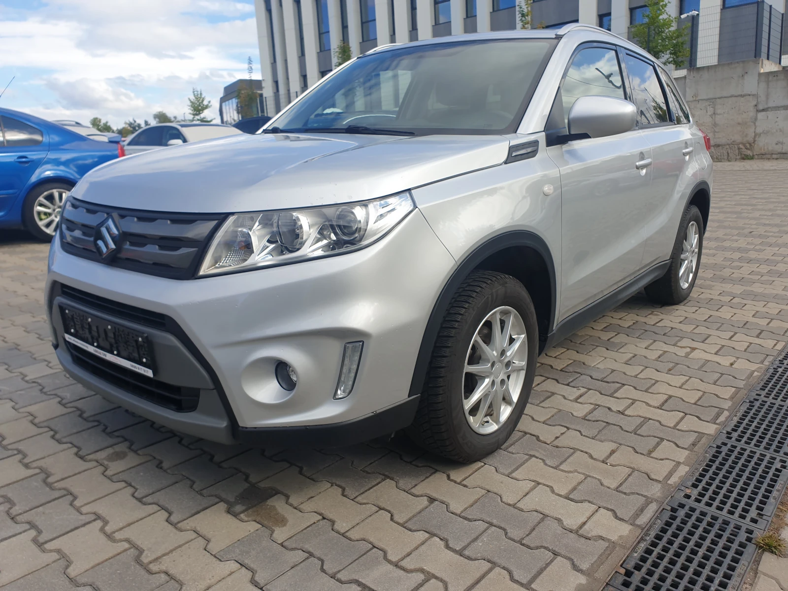 Suzuki Vitara 1.6-4x4 - [1] 