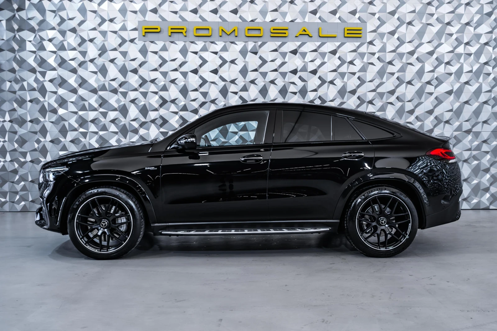Mercedes-Benz GLE 53 4MATIC Лизинг* AMG Coupe* Burm* Carbon* 360* Night* Magic - изображение 3