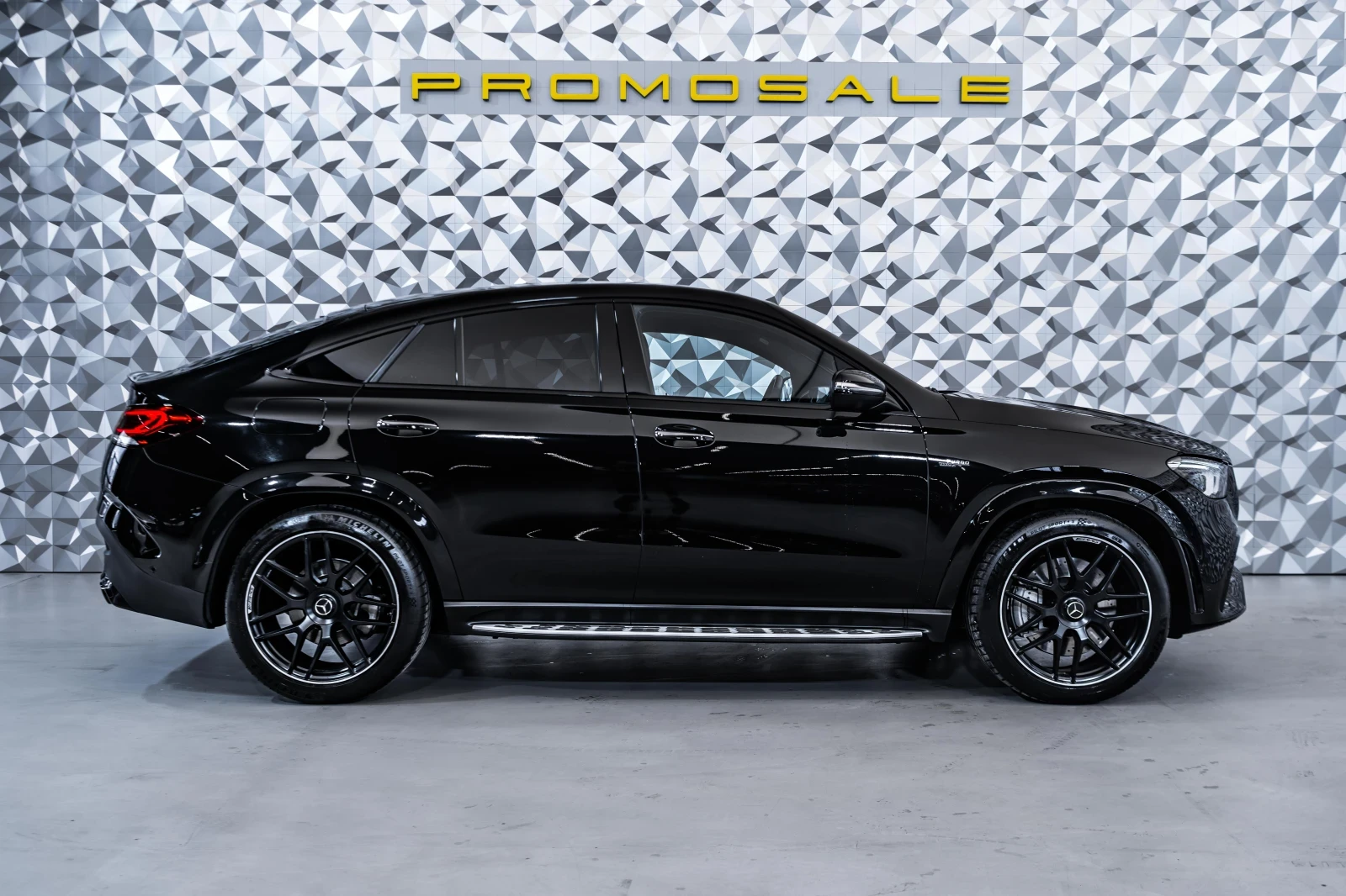 Mercedes-Benz GLE 53 4MATIC Лизинг* AMG Coupe* Burm* Carbon* 360* Night* Magic - изображение 6