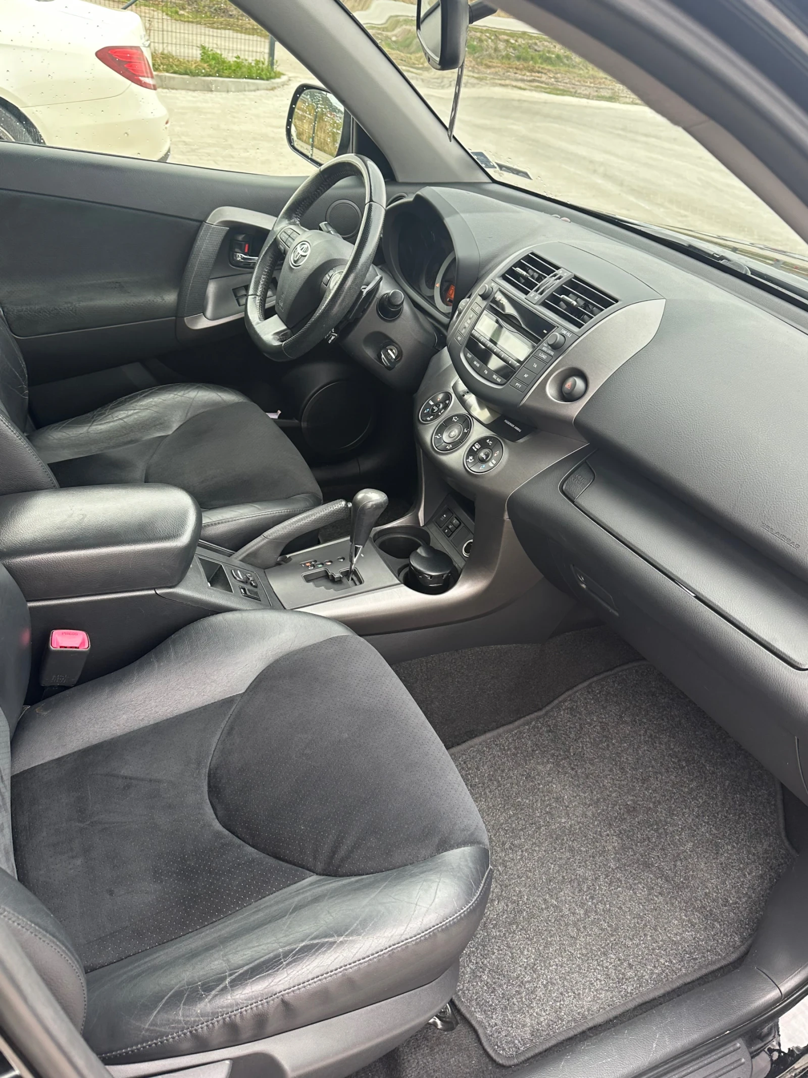 Toyota Rav4 | Mobile.bg — изображение 12