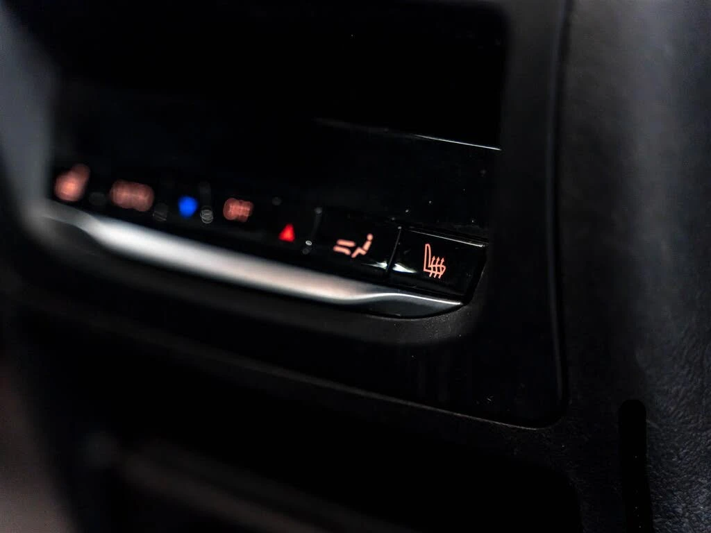 BMW X3 xDrive30i AWD - изображение 10