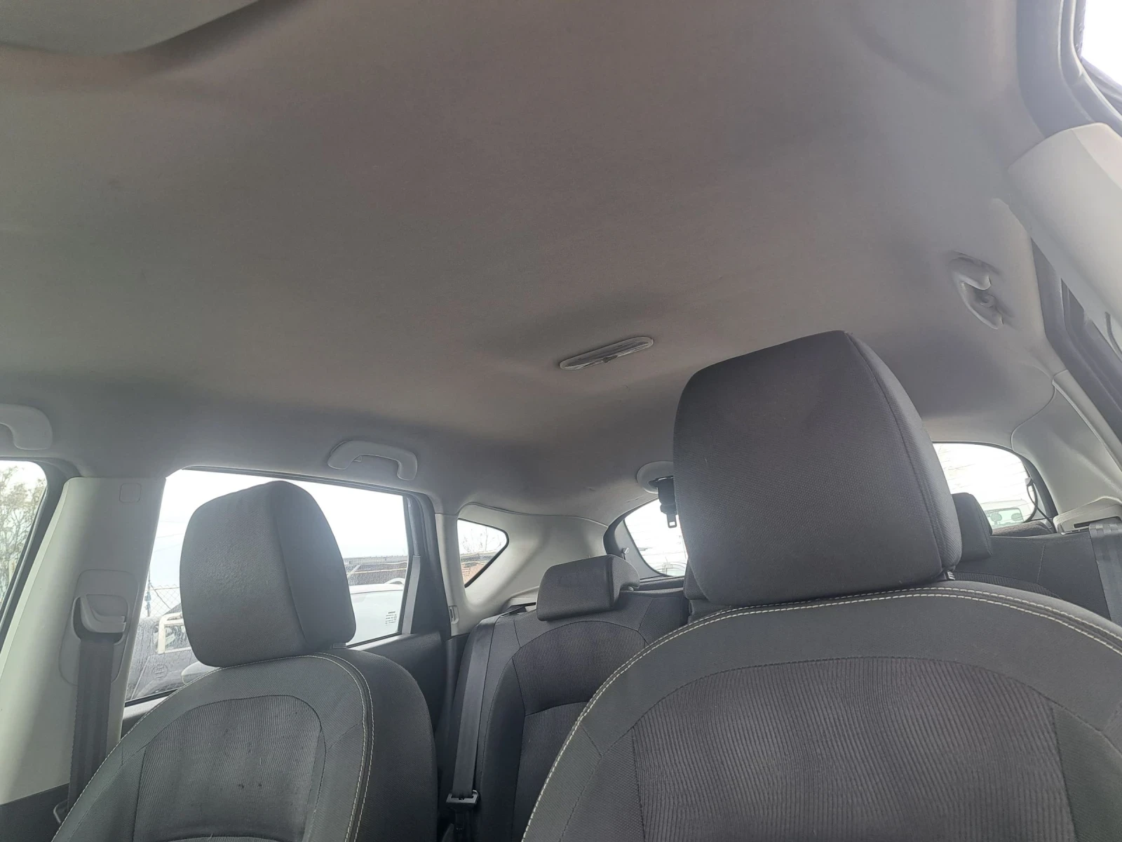 Nissan Qashqai 1.6, снимка 15 - Автомобили и джипове - 53821710