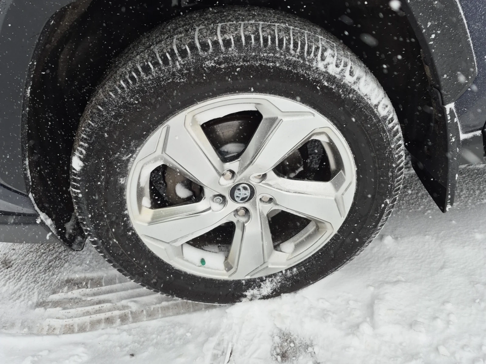 Toyota Rav4 Hybrid Limited * ��������� * 84937KM * Carfax *  | Mobile.bg � ����������� 5