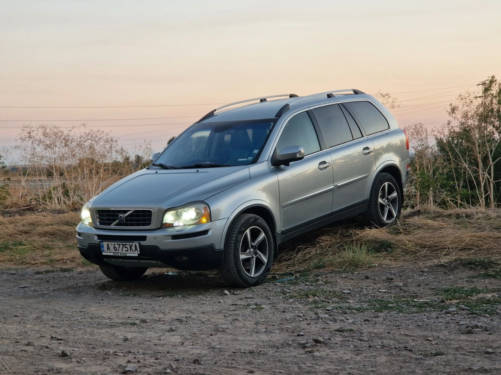 Volvo Xc90, снимка 3 - Автомобили и джипове - 54005016