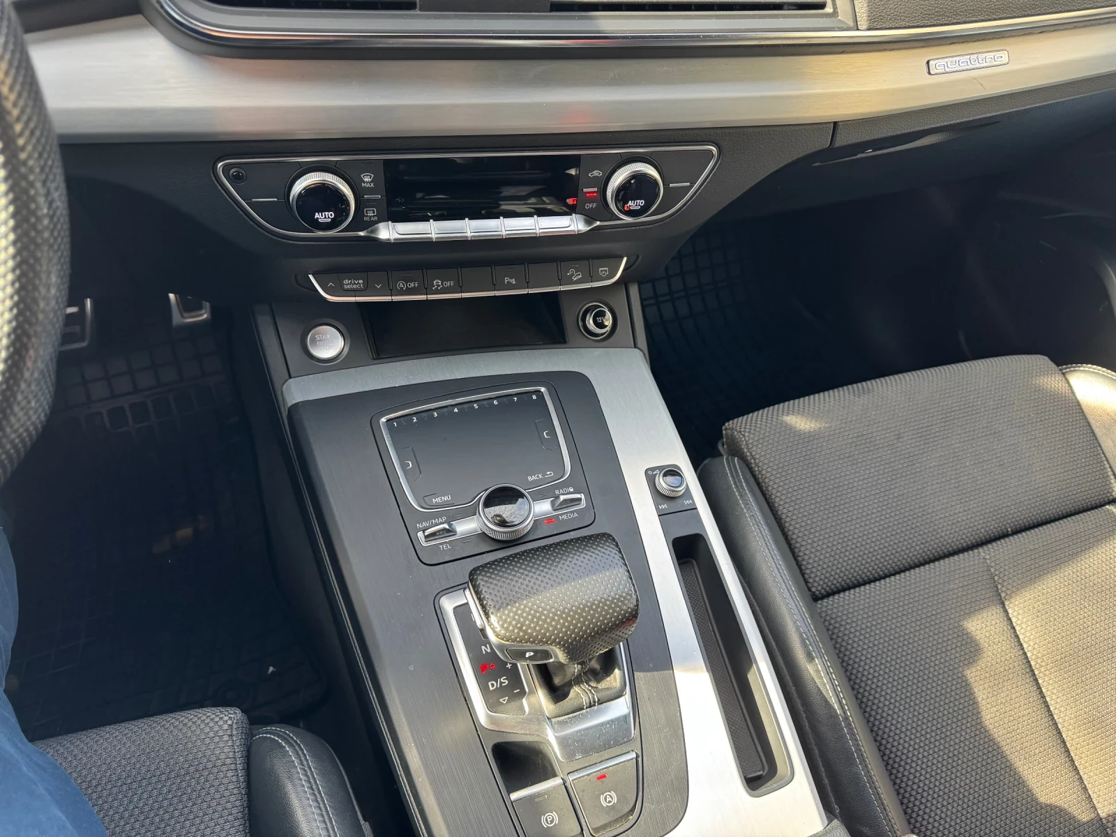 Audi Q5 S line, снимка 7 - Автомобили и джипове - 54113775