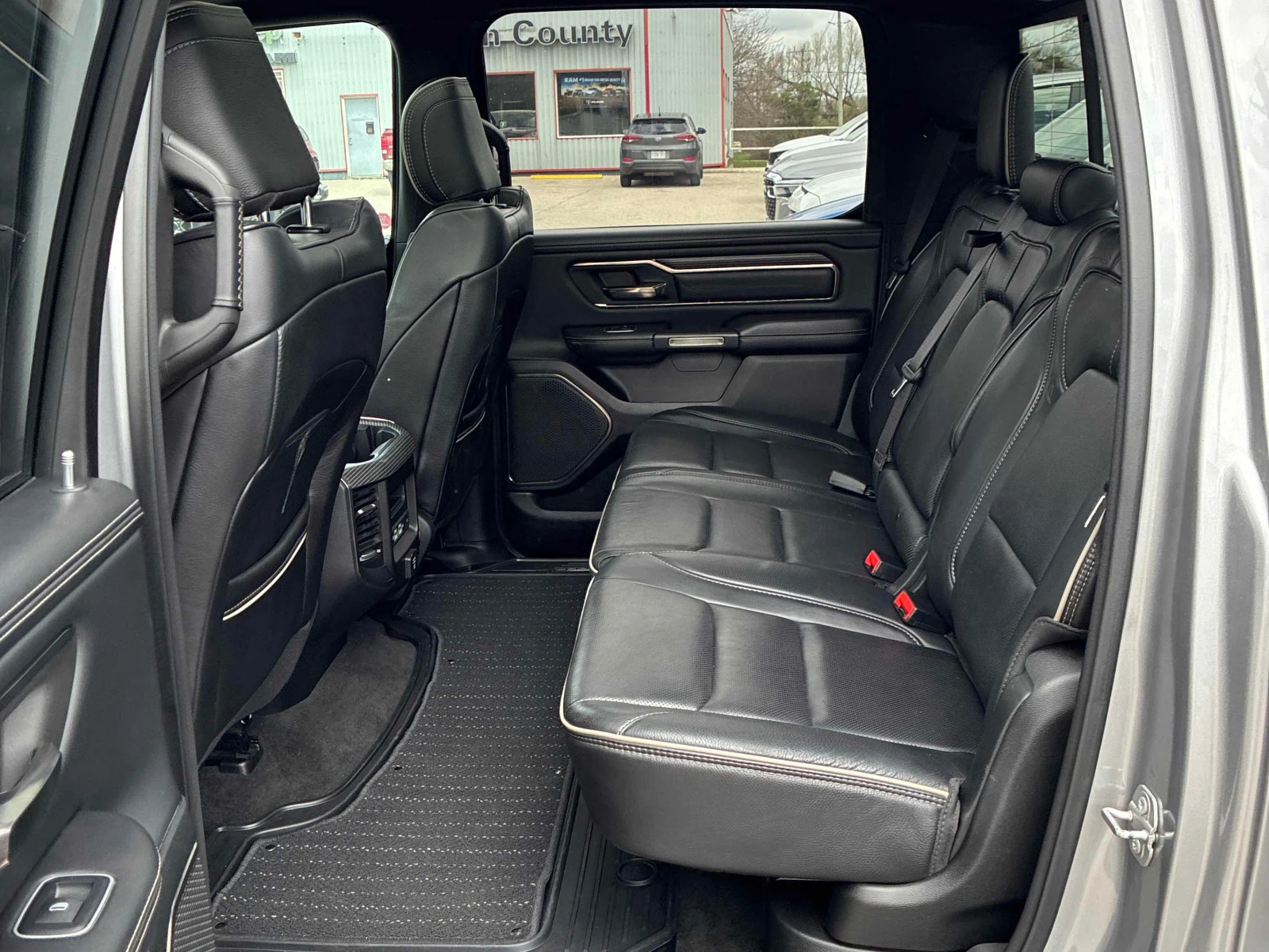 Dodge RAM 1500 Limited/Pano/360/Obduhvane | Mobile.bg � ����������� 11