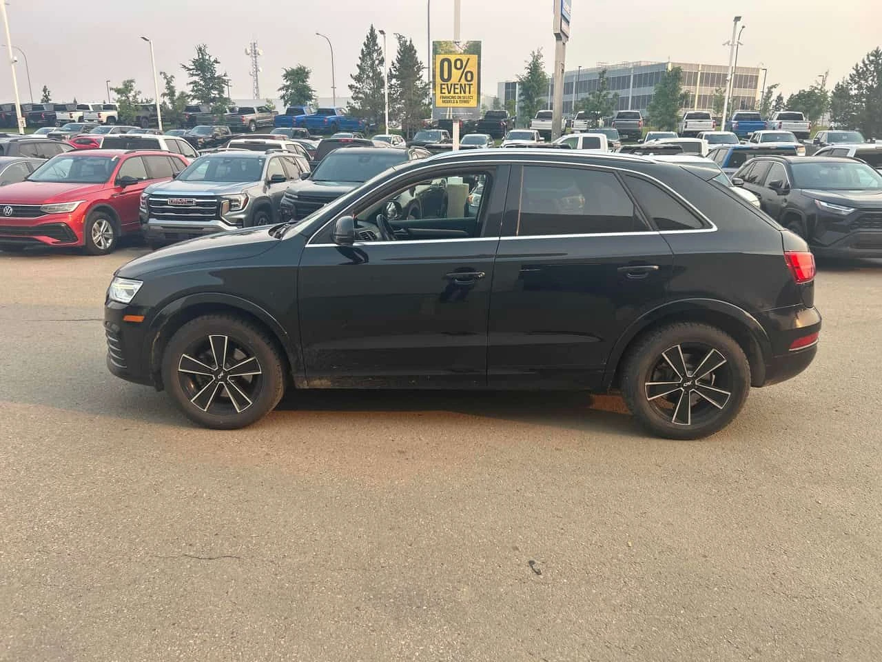Audi Q3 Progressiv/ПАНОРАМА/ПОДГРЕВИ, снимка 3 - Автомобили и джипове - 55096430