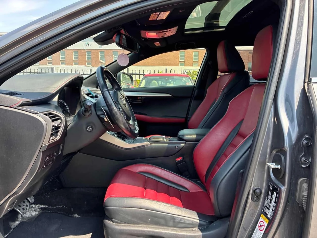Lexus NX 300 * CARFAX * ГЛАВНО ПРЕДСТАВИТЕЛСТВО НА BMW, снимка 12 - Автомобили и джипове - 55452308