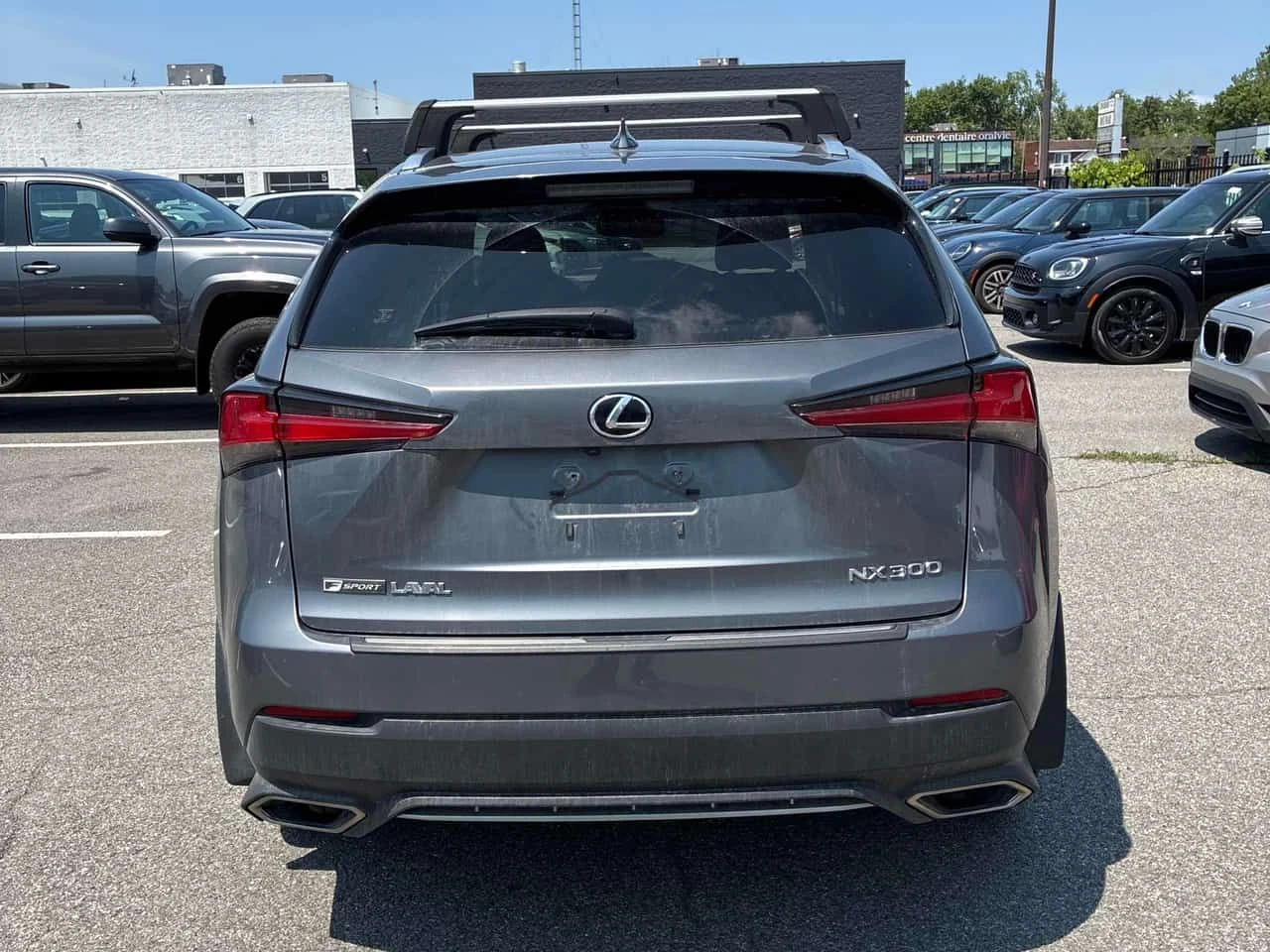 Lexus NX 300 * CARFAX * ГЛАВНО ПРЕДСТАВИТЕЛСТВО НА BMW, снимка 4 - Автомобили и джипове - 55452308