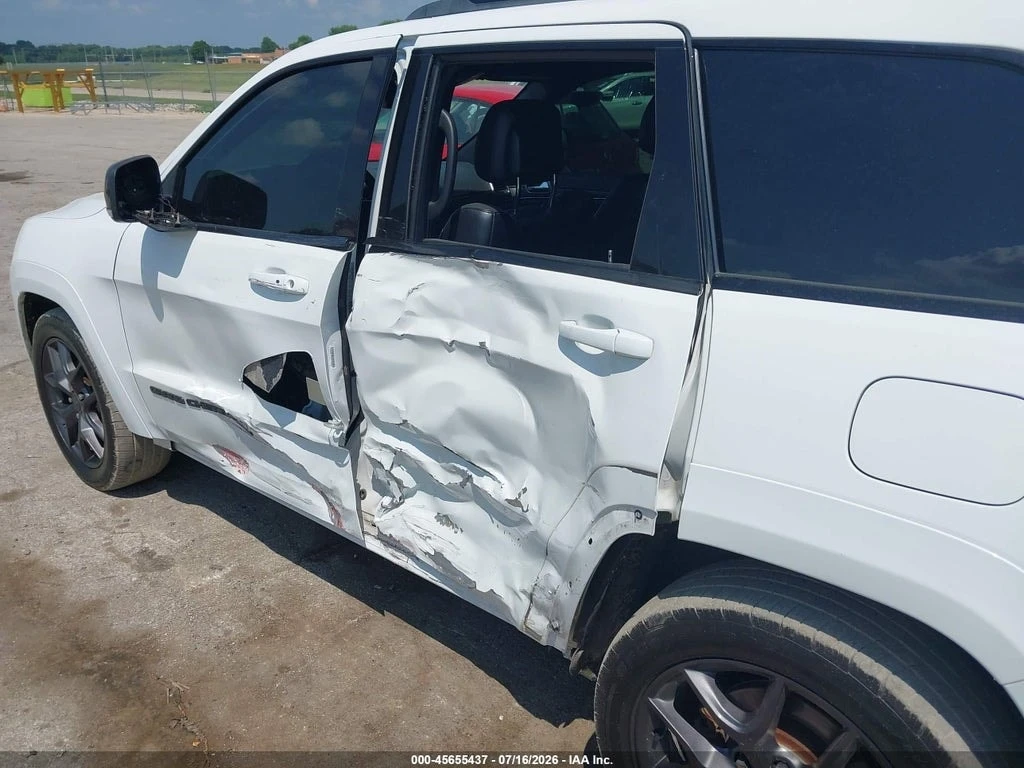 Jeep Grand cherokee 5.7 HEMI * LIMITED X 4X4 * CARFAX * , снимка 6 - Автомобили и джипове - 56084580