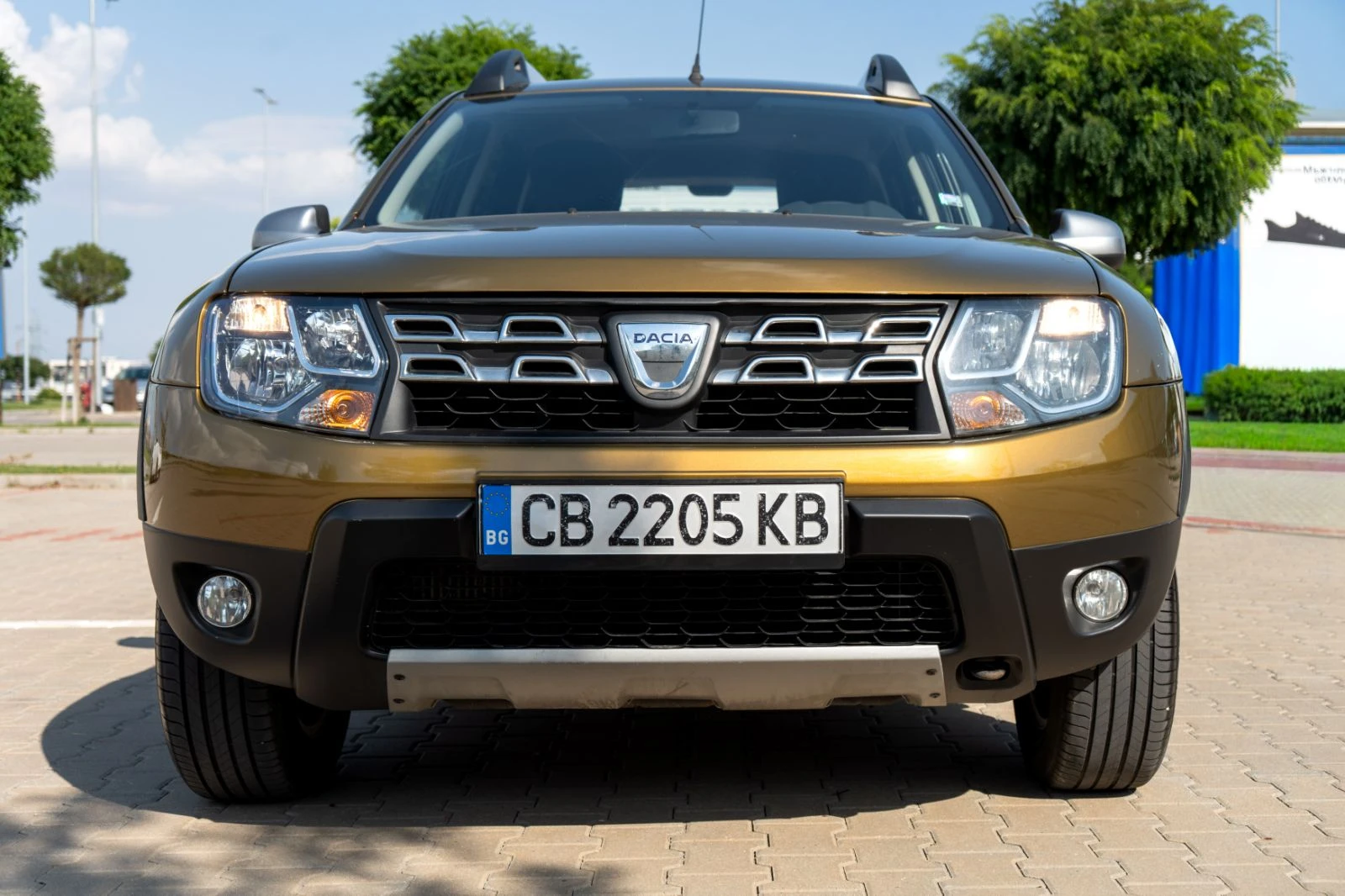 Dacia Duster 1.5 dCi, снимка 3 - Автомобили и джипове - 56087871