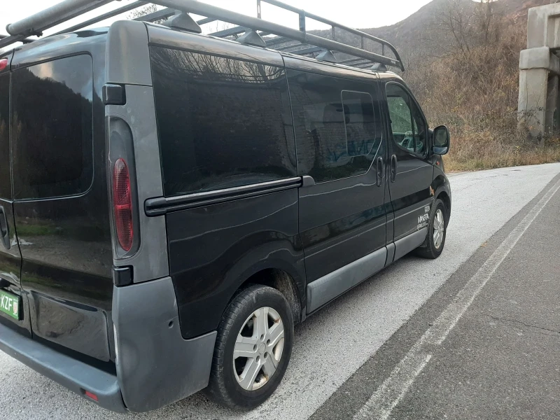 Opel Vivaro 1.9 СDTI 6 SKOROSTI КLIMA KEMPER, снимка 9 - Бусове и автобуси - 48081614