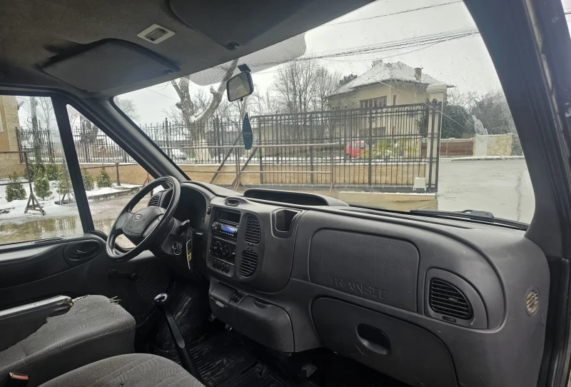 Ford Transit 2.0 TDCI , снимка 11 - Бусове и автобуси - 53517349