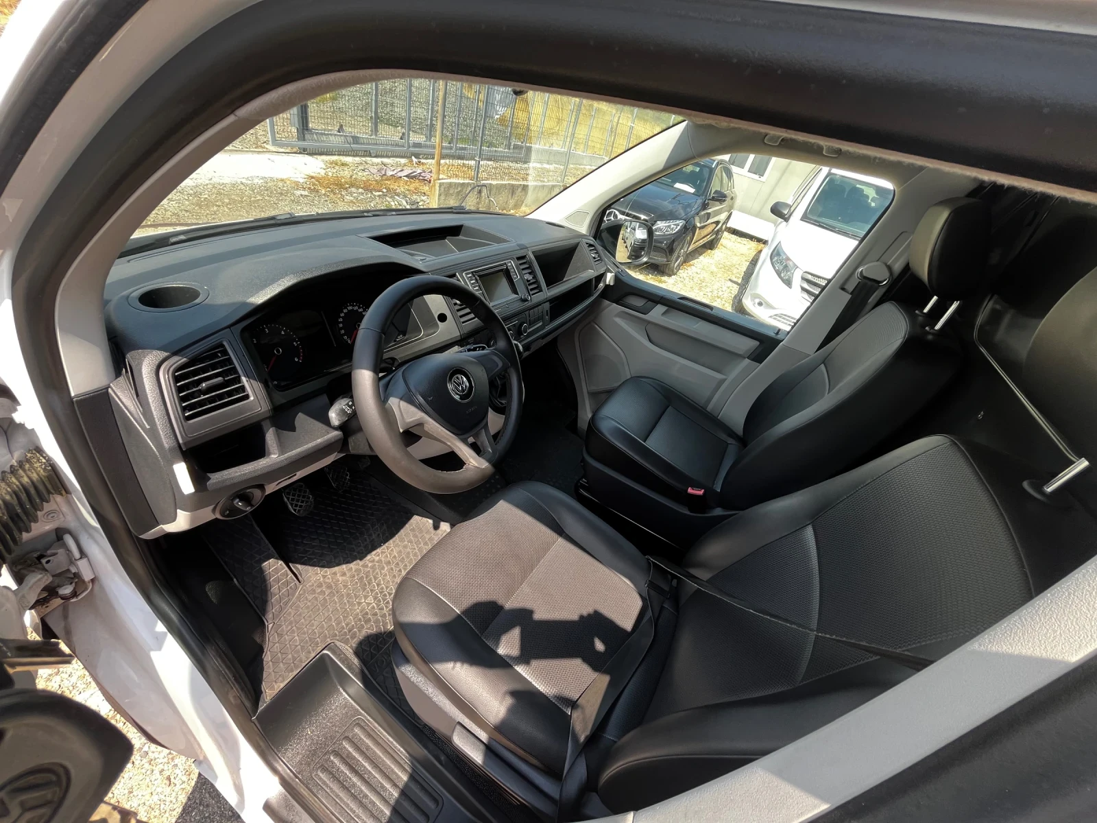 VW T6 2.0/MAXI/KLIMA/РЕАЛНИ КМ 100%/КАМЕРА - изображение 7