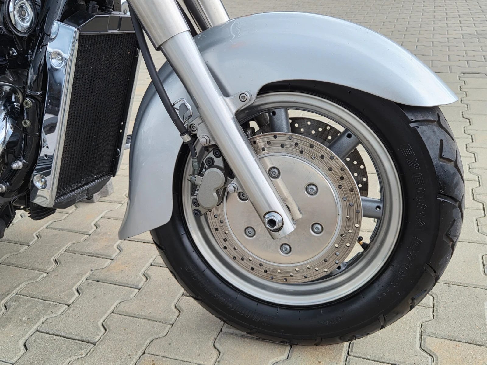 Yamaha XVZ 1300 A 17500 км. КАТО НОВ!, снимка 9 - Мотоциклети и мототехника - 54633584