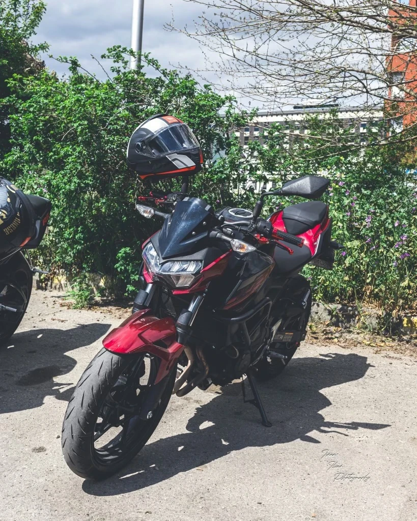 Kawasaki 400