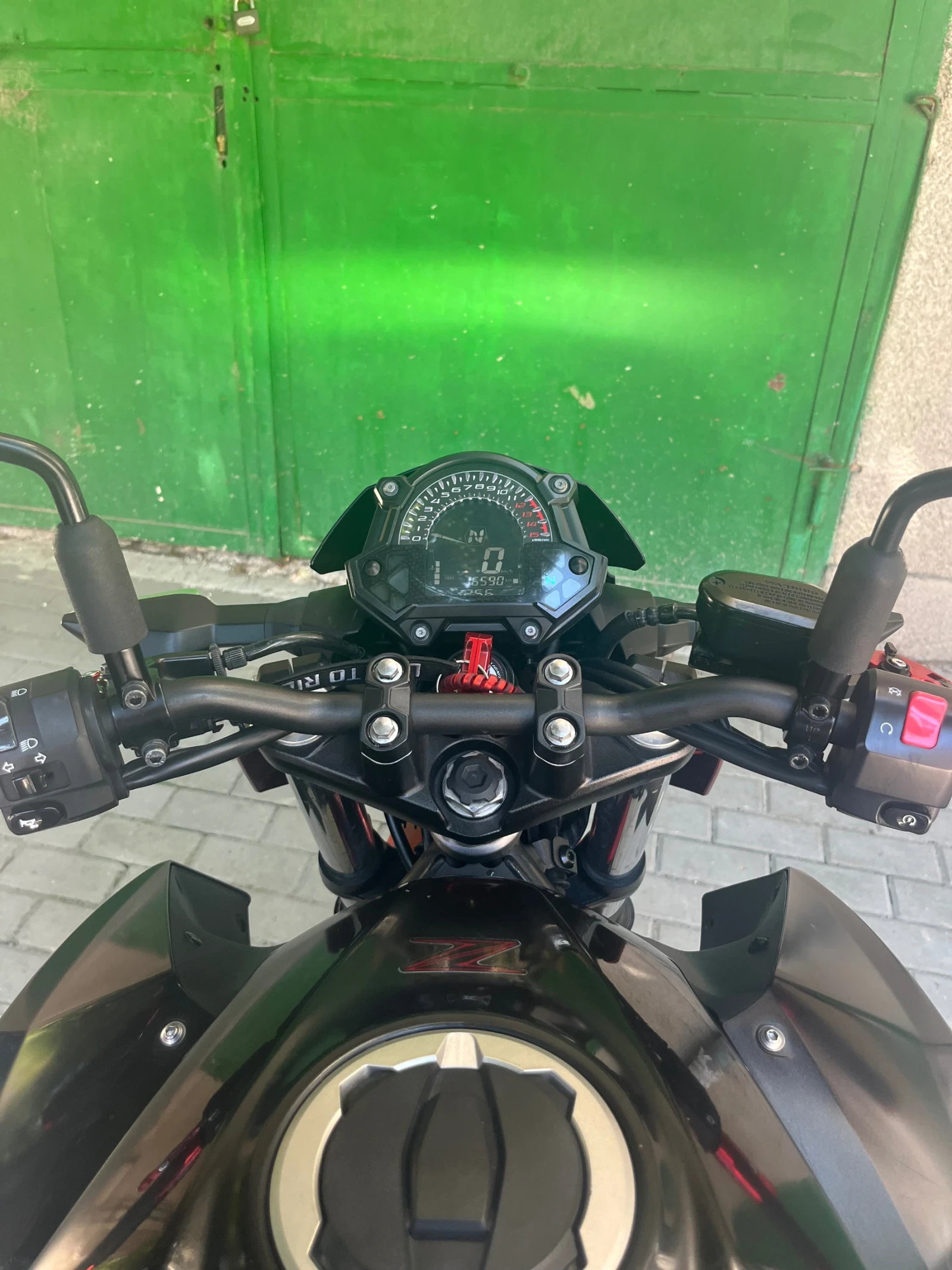 Kawasaki 400, снимка 12 - Мотоциклети и мототехника - 55459029