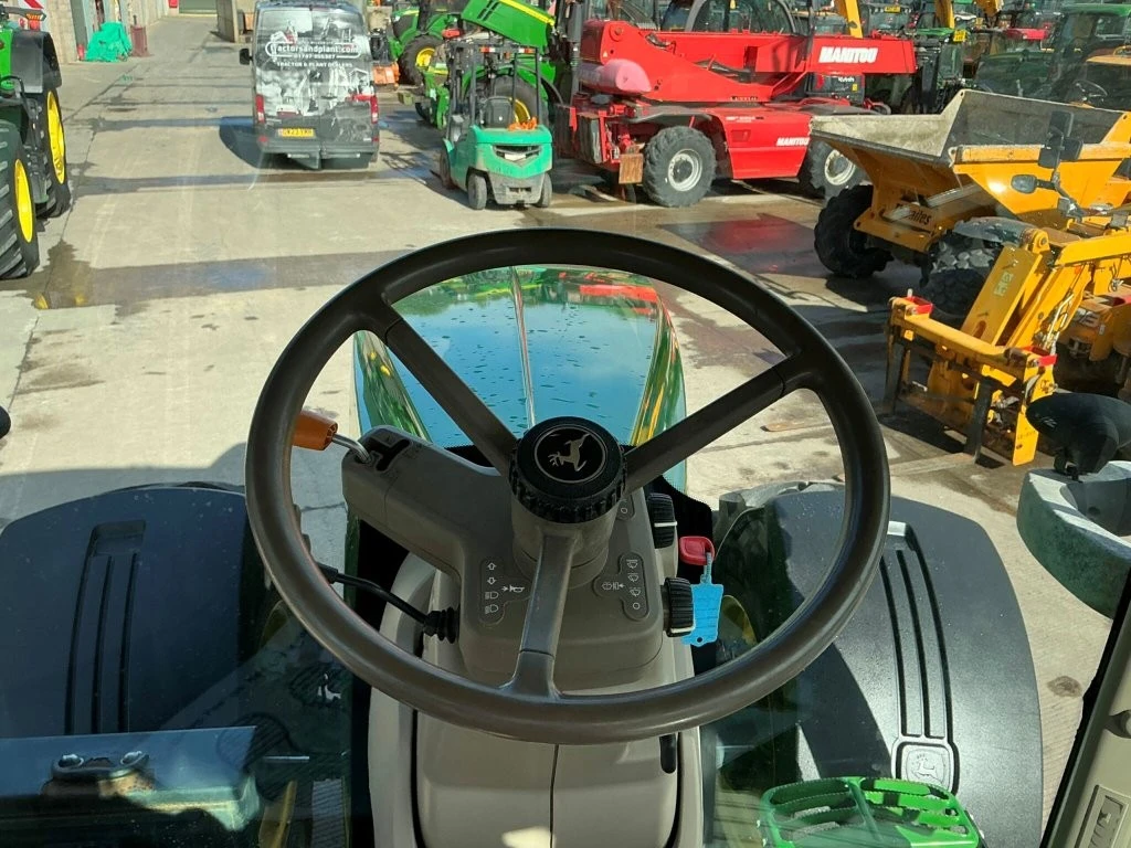 Трактор John Deere 7250R E23, снимка 7 - Селскостопанска техника - 56516392