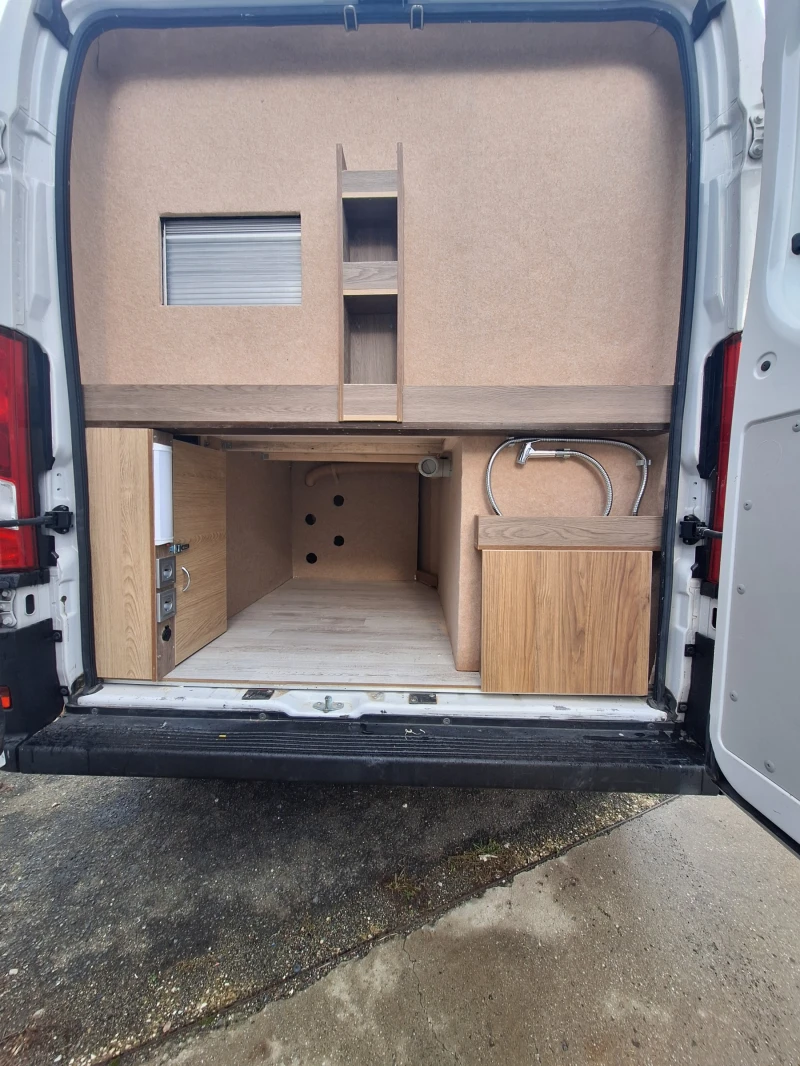 Кемпер Fiat Дукато , снимка 9 - Каравани и кемпери - 52679030