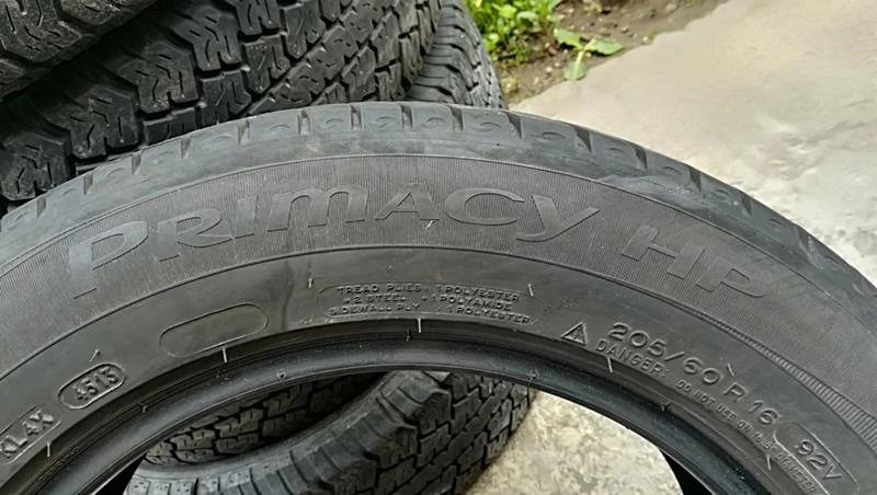 Гуми Летни 205/60R16, снимка 6 - Гуми и джанти - 25327938