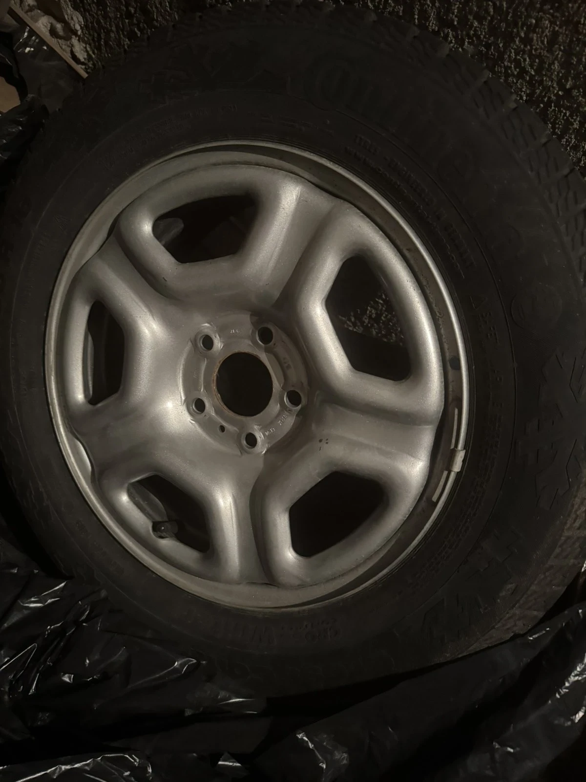 ���� � ������ 215/65R16 �� Dacia Duster | Mobile.bg � ����������� 3