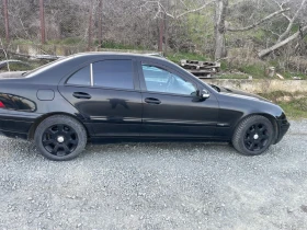 Mercedes-Benz C 220, снимка 3