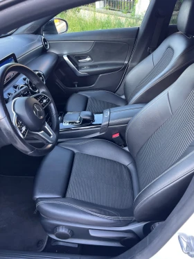 Mercedes-Benz CLA 180, снимка 6