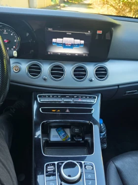 Mercedes-Benz E 200 2.2 цди 150коня реални км , снимка 8