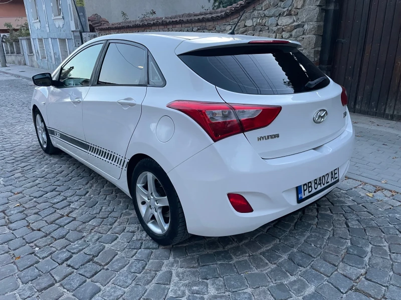 Hyundai I30 Газов инжекцион, снимка 6 - Автомобили и джипове - 47554924