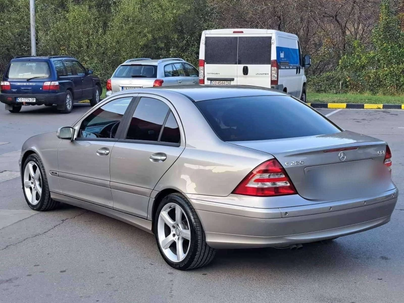 Mercedes-Benz C 220 C220 cdi, снимка 5 - Автомобили и джипове - 48556949