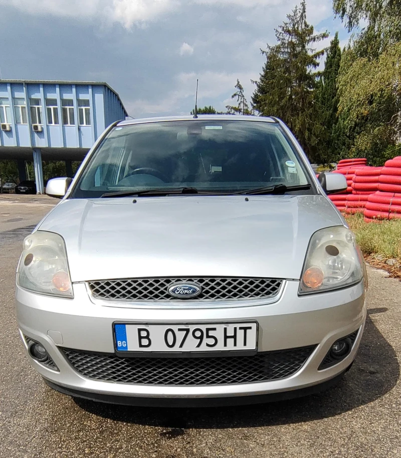 Ford Fiesta ZETEC, снимка 3 - Автомобили и джипове - 49348911