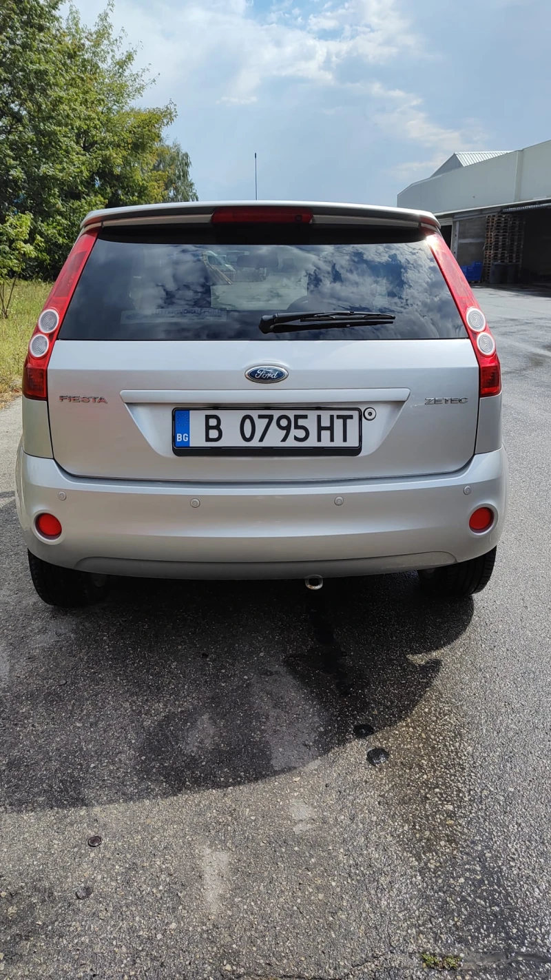 Ford Fiesta ZETEC, снимка 4 - Автомобили и джипове - 49348911