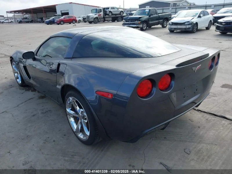 Chevrolet Corvette, снимка 4 - Автомобили и джипове - 49375417