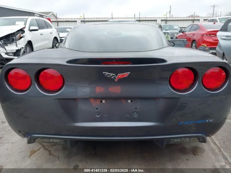 Chevrolet Corvette, снимка 6 - Автомобили и джипове - 49375417