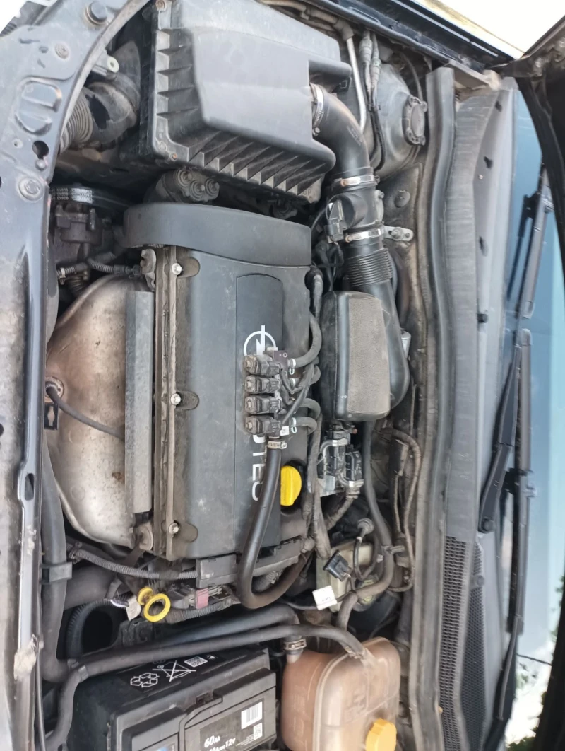 Opel Astra 1.6, снимка 7 - Автомобили и джипове - 51266545