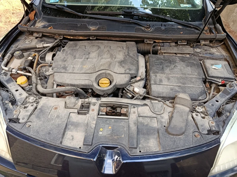 Renault Megane Grandtour, снимка 15 - Автомобили и джипове - 51375072