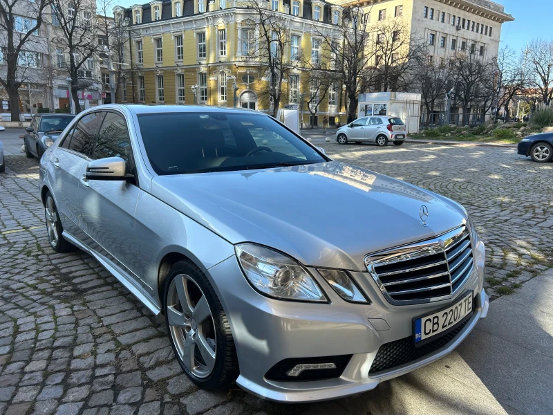 Mercedes-Benz E 350 E350 4MATIC  AMG  2011 г.   272 к.с.   Газ/Бензин, снимка 3 - Автомобили и джипове - 52383638