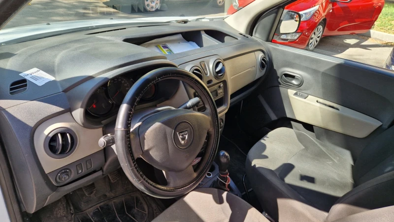 Dacia Dokker, снимка 9 - Автомобили и джипове - 52416370