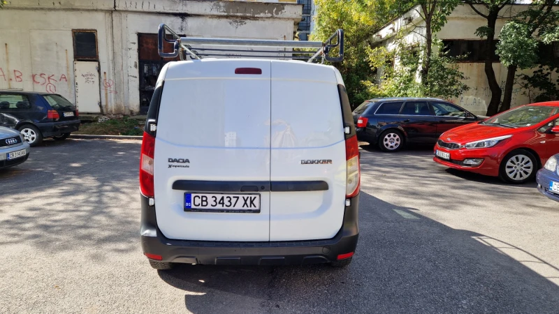 Dacia Dokker, снимка 8 - Автомобили и джипове - 52416370