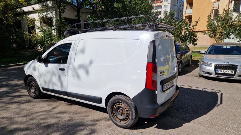 Dacia Dokker, снимка 6 - Автомобили и джипове - 52416370