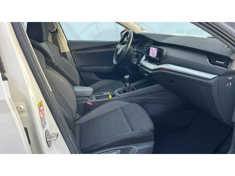 Skoda Octavia 2.0 TDi  M/T, Месечна вноска от 255  , снимка 9 - Автомобили и джипове - 53089219